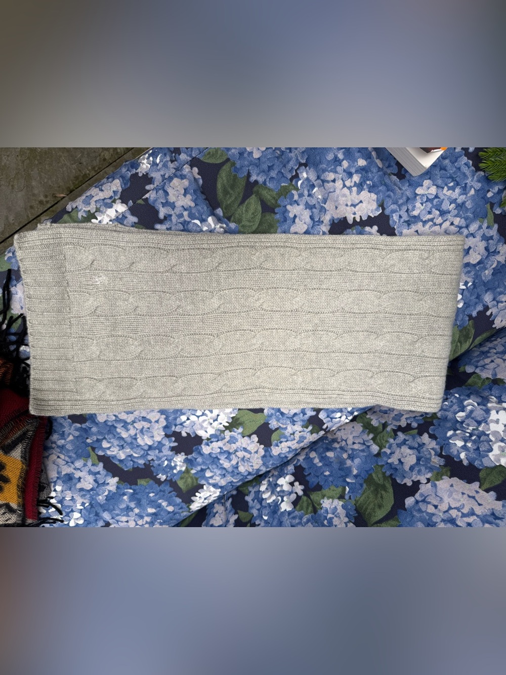 Ralph Lauren Light Gray Cable-Knit Scarf